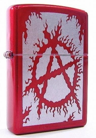 Широкая зажигалка Zippo Flaming Anarchy 21063 - фото 282694