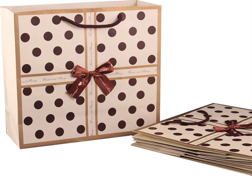 Комплект бумажных пакетов из 10  шт 30*27*12 см - фото 295250