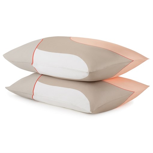 Набор из двух наволочек из сатина  бежевого цвета с авторским принтом из коллекции freak fruit, 50х7 - фото 324978