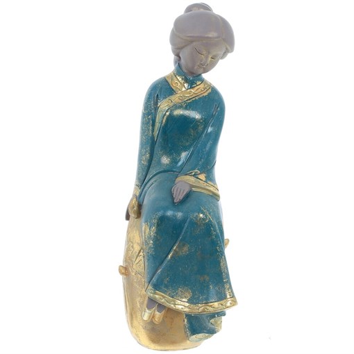 Фигурка декоративная "Девушка", L11 W12 H36 см - фото 381130