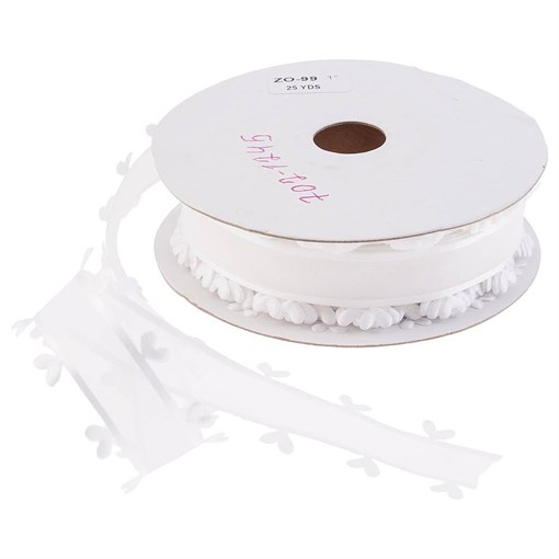 Лента капроновая с бордюром из сердечек, белая, шир 1,5 см боб 22,8 м - фото 402177