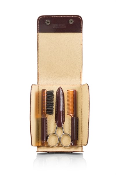 Набор для усов и бороды: в коричневом чехле щетка, расческа и ножницы Mondial SV-075-BAF-M - фото 99563