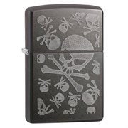 Широкая зажигалка Zippo Skulls Crossbones 28685