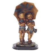 Фигурка декоративная "Дети под зонтом", L14,5 W8,5 H25,5 см