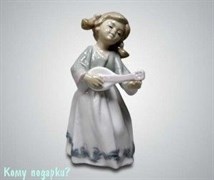 Статуэтка "Девочка с домброй", 13 см