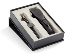 Набор: Перьевая ручка Sonnet Black Lacquer GT + чехол из экокожи Паркер (Parker) 2018971