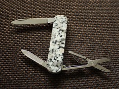 Нож-брелок Rosa Betha Викторинокс (Victorinox) 0.6200.56