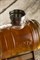 Диспенсер для напитков barrel на подставке 1 л в подарочной упаковке - фото 238710