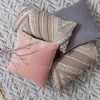 Подушка декоративная с кантом и бахромой из коллекции Ethnic, 30х60 см - фото 404183