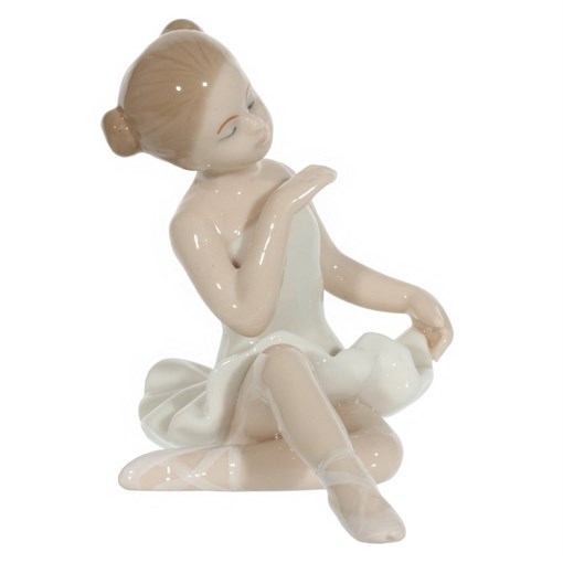 Фигурка декоративная "Девочка", L8,5 W11 H9 см - фото 334098
