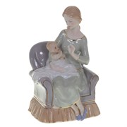 Фигурка декоративная "Мама с ребенком, L15 W14 H25 см